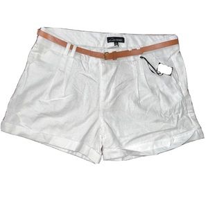 Love University  Short Womens Size XL White With Belt.